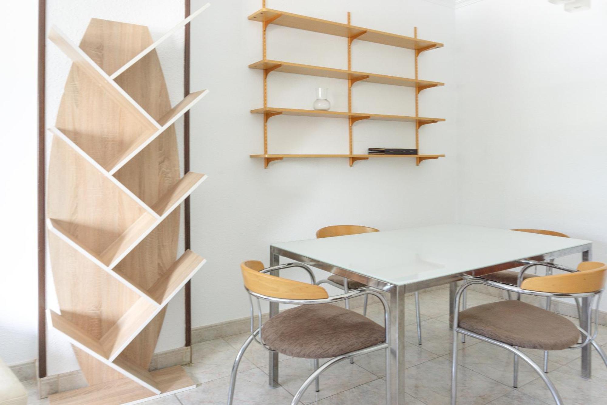 Charming Rooms In Shared Apartment Near Camp Nou Barcelona Exterior photo