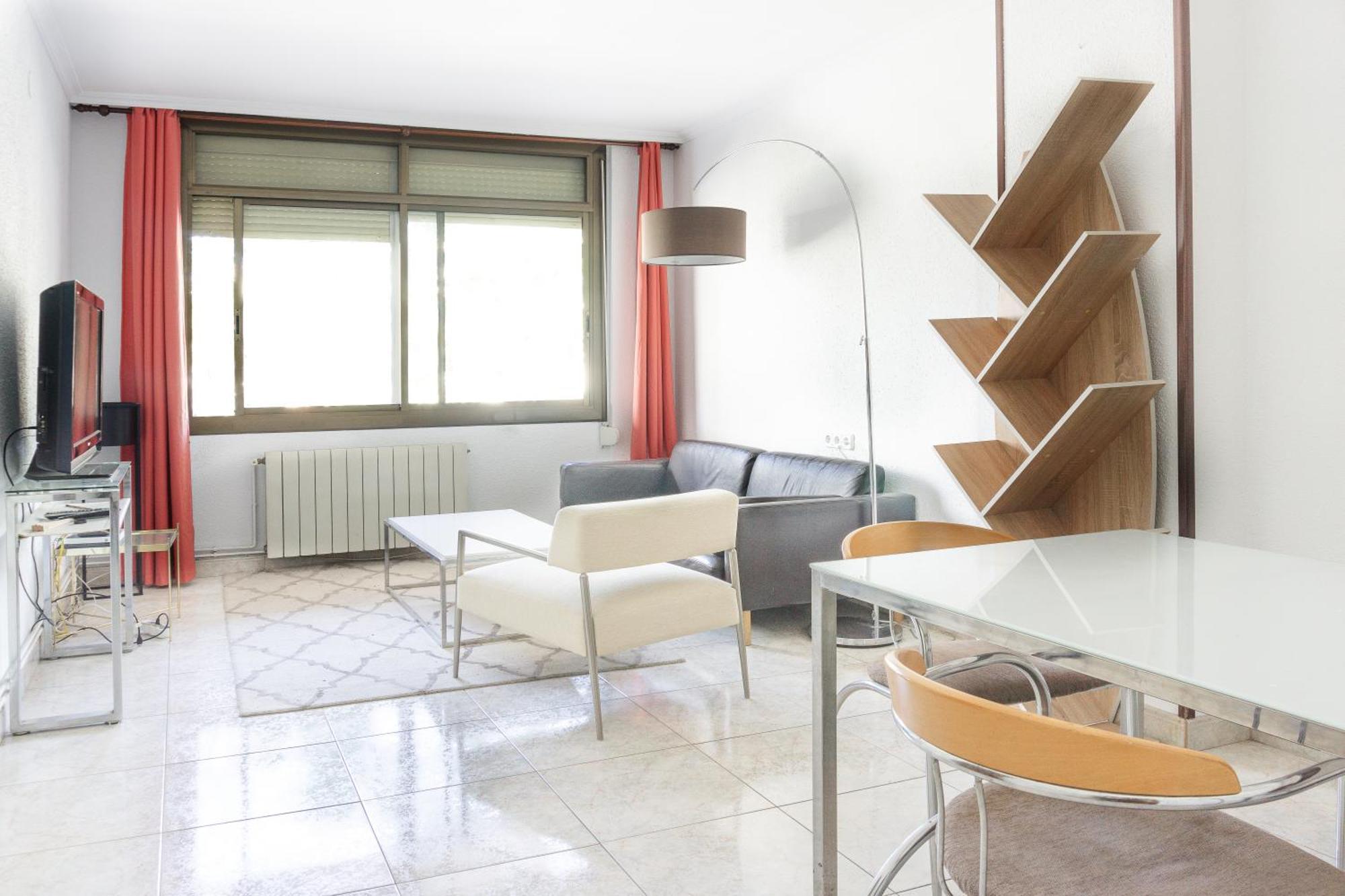 Charming Rooms In Shared Apartment Near Camp Nou Barcelona Exterior photo